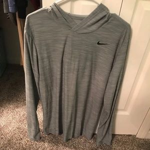 Men’s Nike pullover sweatshirt